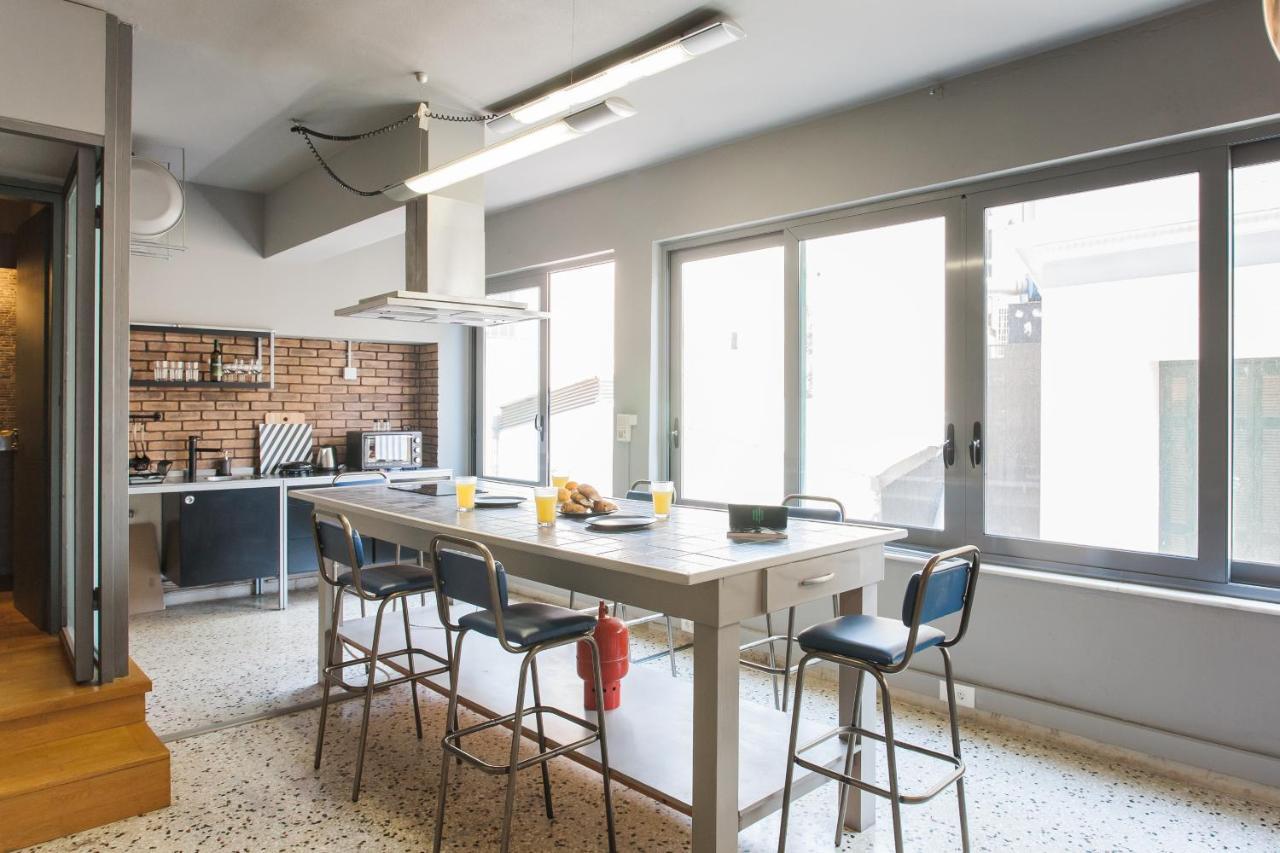 Artists' Favorite Spacious Loft Near Acropolis!! アテネ エクステリア 写真