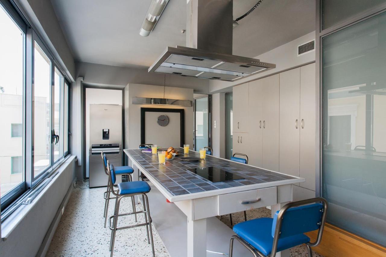 Artists' Favorite Spacious Loft Near Acropolis!! アテネ エクステリア 写真